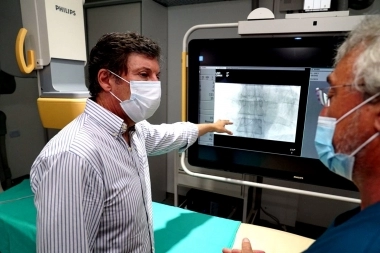 Posse presentó nuevo equipamiento tecnológico para el Hospital Central de San Isidro