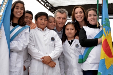 Junto a Macri, Vidal defendió el Operativo Aprender y dijo: "Incluir de verdad es enseñar”