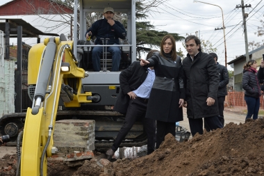 Vidal recorrió San Miguel y visitó las obras realizadas por el gobierno provincial