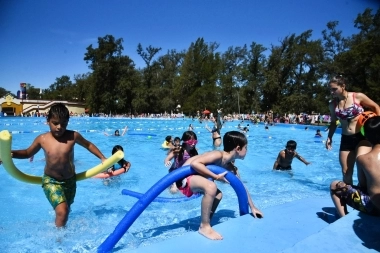 Garro presente en el cierre de la colonia de verano en la “Repu” con más de 3.000 chicos