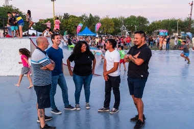 Romina Barrios visitó San Vicente e inauguró un nuevo Skate Park junto a Mantegazza