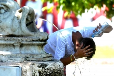 Alerta roja por ola de calor extremo para la Ciudad de Buenos Aires, La Plata y el Conurbano