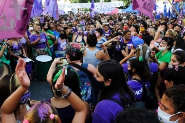 El ministerio de Mujeres bonaerense abrió una convocatoria para el programa “Co-Responsables”