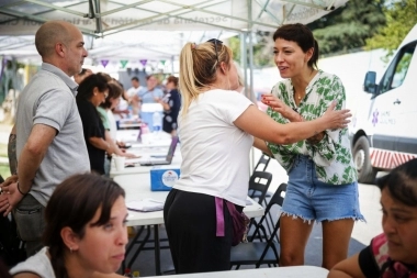 Mayra Mendoza supervisó los operativos del programa “Quilmes Cerca” en Villa Itatí