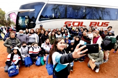 Éxito bonaerense: más de 100.000 alumnos se inscribieron al programa Viajes de Fin de Curso 2023