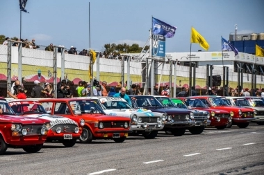 Carreras de autos, arte, y Turismo en Barrios para el fin de semana largo en CABA