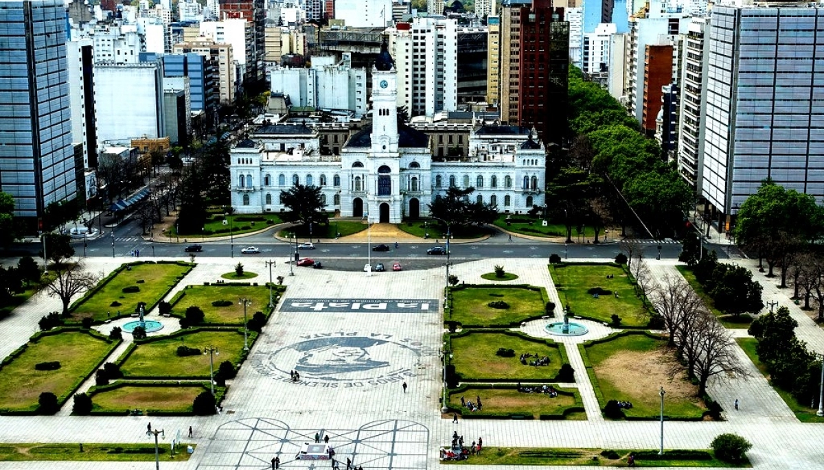 Otra vez los semáforos del microcentro de La Plata no andan y el municipio sigue ausente