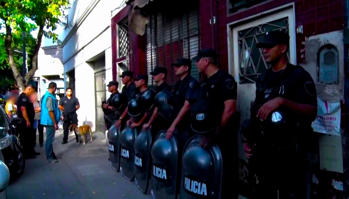 Policía de la Ciudad desbarató a una "banda mixta" dedicada al narcomenudeo en Constitución