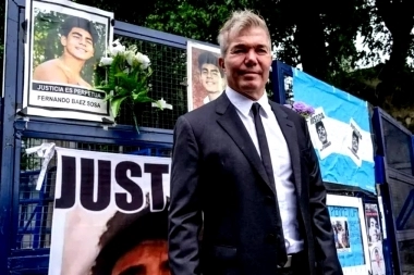 Burlando cruzó a Berni por compararse con Fernando Báez Sosa: "Llorás por dos piñas"