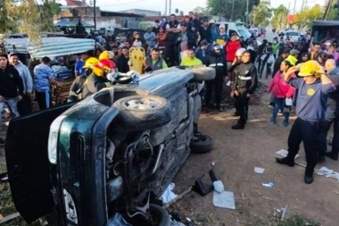 Ebrio y con registro trucho, atropelló a una docena de personas en una feria de Florencio Varela