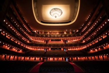 Con una nueva fecha, el Teatro Argentino tendrá nueva fecha de reapertura de la sala “Alberto Ginastera”