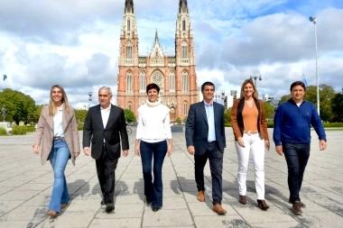 Allan presentó su armado político para competirle a Garro en unas PASO en La Plata