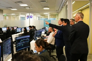 Gray y Marinucci firmaron un convenio por cámaras de seguridad en Esteban Echeverría