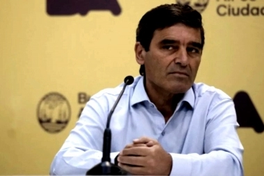 Fernan Quiroz ratificó su candidatura porteña y lanzó: “No tengo jefe político”