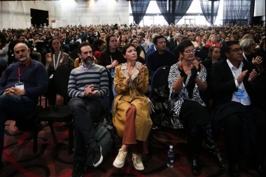 Mayra Mendoza estuvo presente en el Encuentro Nacional de Bibliotecas Populares