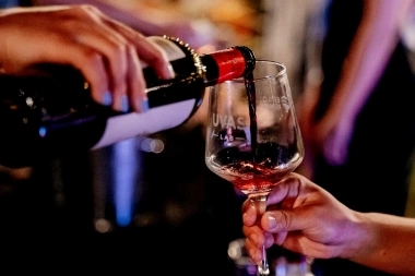 El evento sobre vinos y arte, Uvas Lab Sunset Experience, reprogramó su fecha