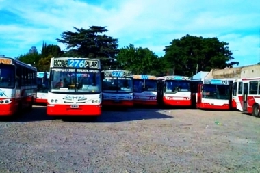No quiso pagar el viaje: lo soltaron hace una semana y ahora baleó a un colectivero
