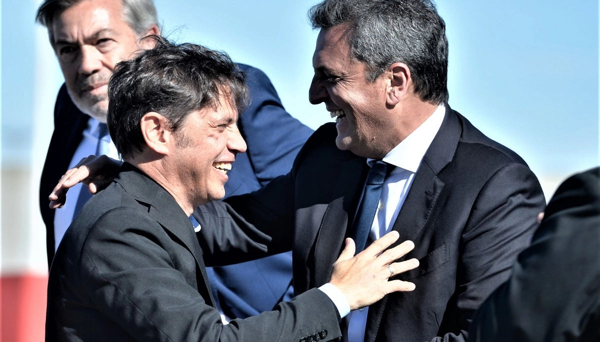 Foto de unidad: Kicillof y Massa juntos en la inauguración de un gasoducto en América
