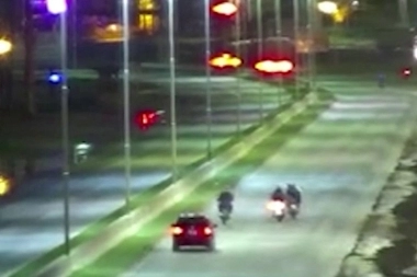 Armado y con moto robada: eludió un control policial y lo persiguieron varios kilómetros por la ruta