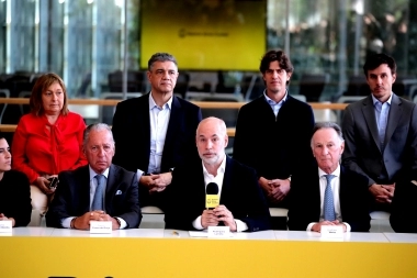 Larreta se mostró en una foto de unidad con los candidatos de Juntos a jefe de gobierno de CABA