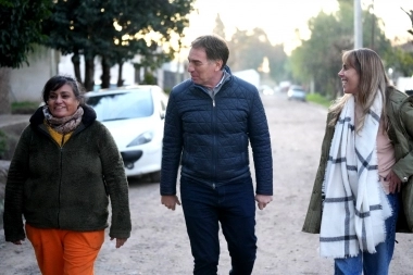 Santilli visitó Almirante Brown y prometió: “Ir a fondo contra los chorros y narcos”