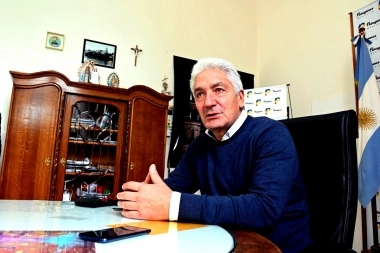 El intendente de Patagones se desdijo y confirmó que competirá por una re-reelección