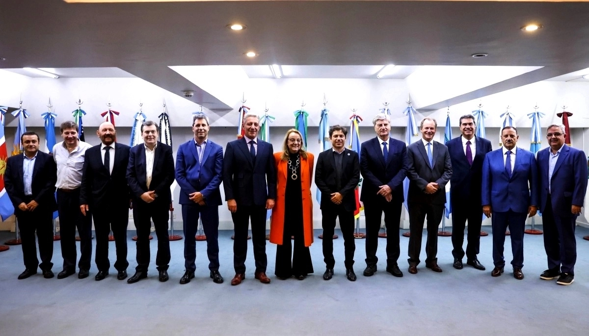 En una cumbre, gobernadores del Frente de Todos exigieron una “lista de unidad”