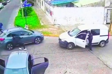 Golpe comando: demencial ataque para robar dos vehículos en la misma esquina