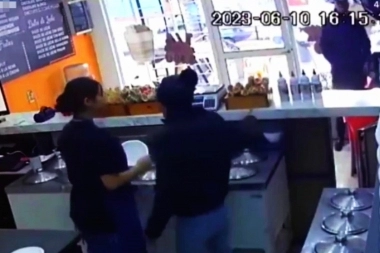 Un kilo de chocolate y la plata de la caja: robo a mano armada en una heladería