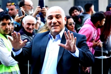 “Ando con ganas de postularme”, Manzur sorprendió con una posible candidatura