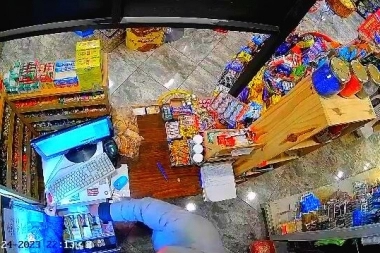 Maxikiosco en la mira: en seis meses sufrió una docena de asaltos