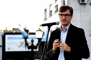 Ghi confirmó que competirá por un nuevo mandato en Morón