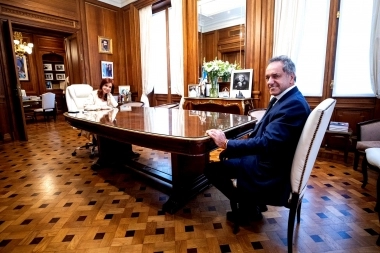 Cristina recibió a Scioli, para calmar las aguas en el oficialismo tras el tenso cierre de listas