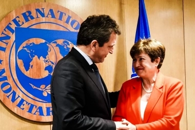 Massa y el FMI confirmaron el pago en yuanes del vencimiento de 2.700 millones de dólares