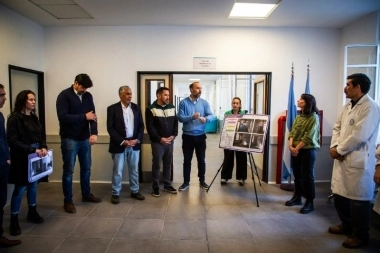 En Quilmes, la Provincia y el municipio presentaron una sala de Cirugía en un hospital local