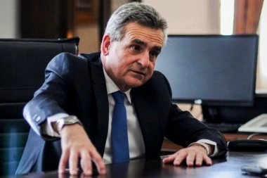 Rossi puso paños fríos a las PASO contra la lista de Grabois: “Será una competencia amigable"