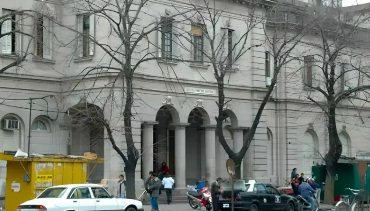 Horror en el Hospital de Niños: detuvieron a un padre que habría abusado de su hijo internado