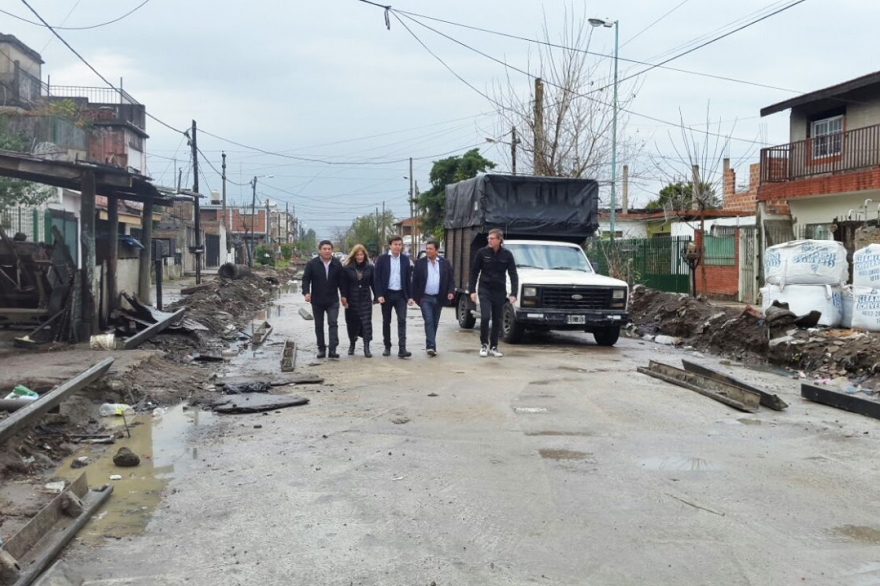 Diputado de Cambiemos destacó obras de entubamiento de desagües en Lomas de Zamora