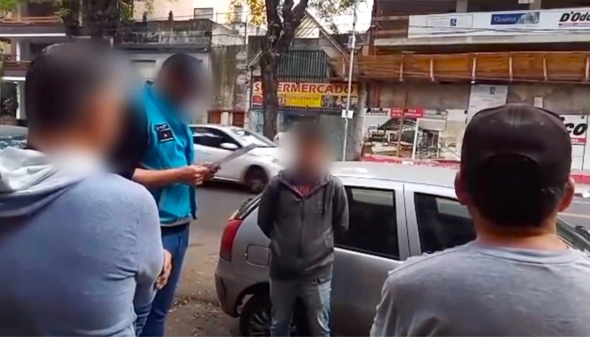 Enseñaba en el AMBA: detuvieron a un profesor que habría abusado de nena de 12 años