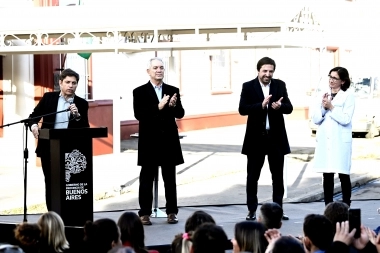 Kicillof anunció la universalización del plan Qunita y apuntó contra la oposición