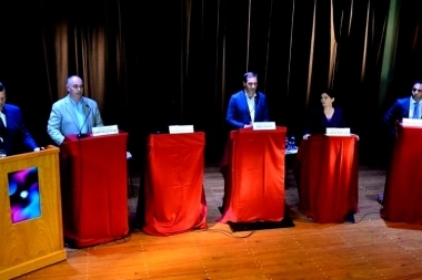 Se confirmó el debate de candidatos a intendente de La Plata: cuándo y dónde será