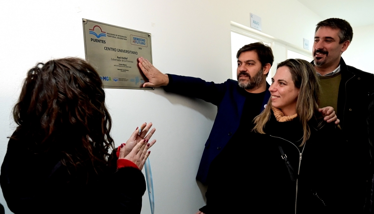 Programa Puentes: Bianco encabezó la inauguración del Centro Universitario de General Alvarado