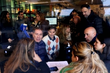 Santilli estuvo en Bahía Blanca y se mostró con De Leo: “El cambio se va a consolidar el 13 de agosto”
