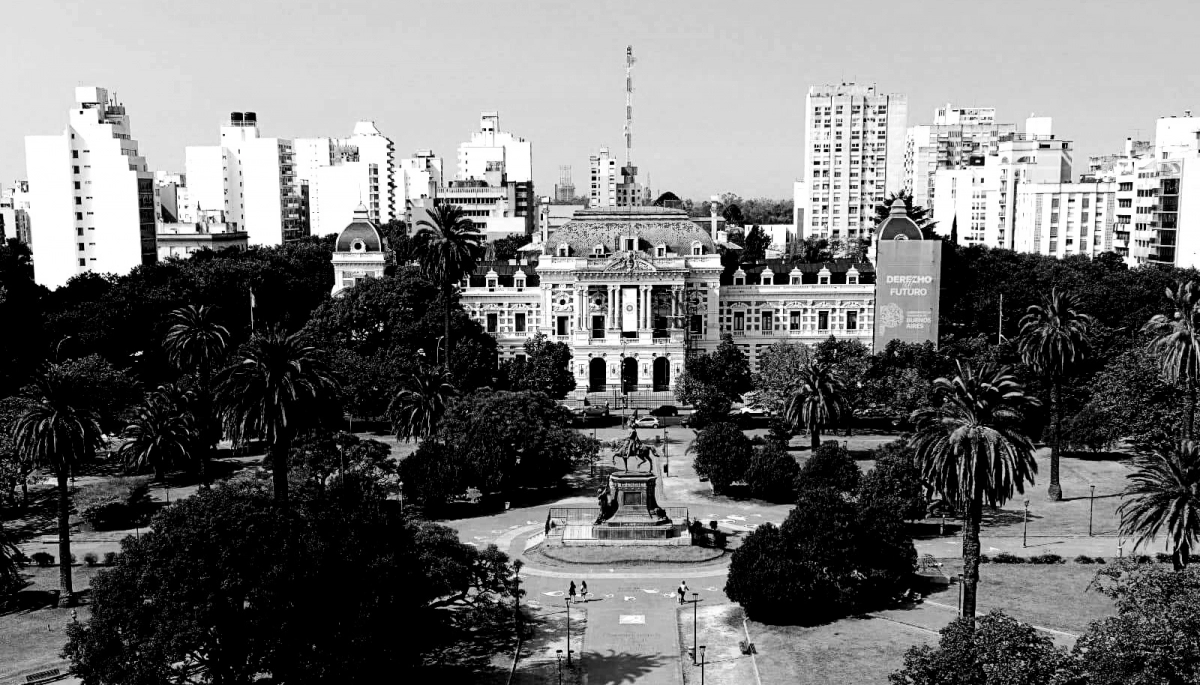 Indirectas en la exigente agenda política invernal