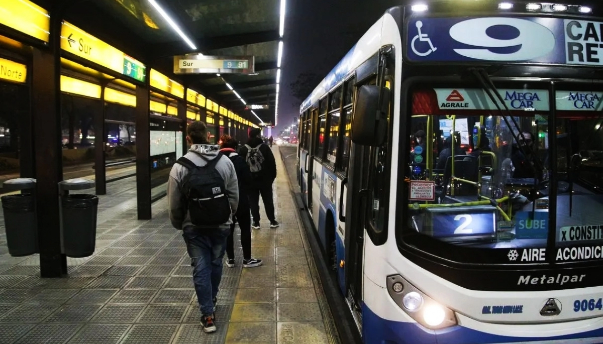 Nuevo aumento del colectivo en AMBA y La Plata: cuánto costará el boleto