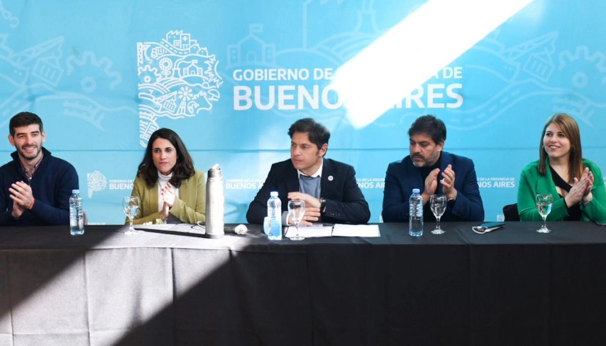 Kicillof visitó Chivilcoy, se juntó con empresarios y bancó la candidatura de Constanza Alonso