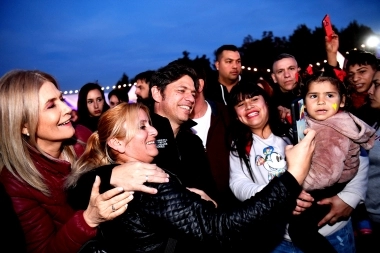 Tras la suspensión de la caravana, Kicillof participó de los festejos del 420° aniversario de La Matanza