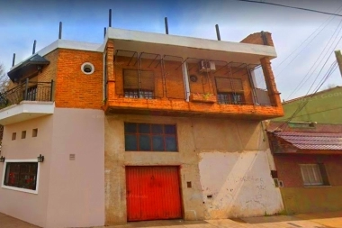 Inhibieron la alarma de una camioneta y robaron medicamentos esenciales para un niño