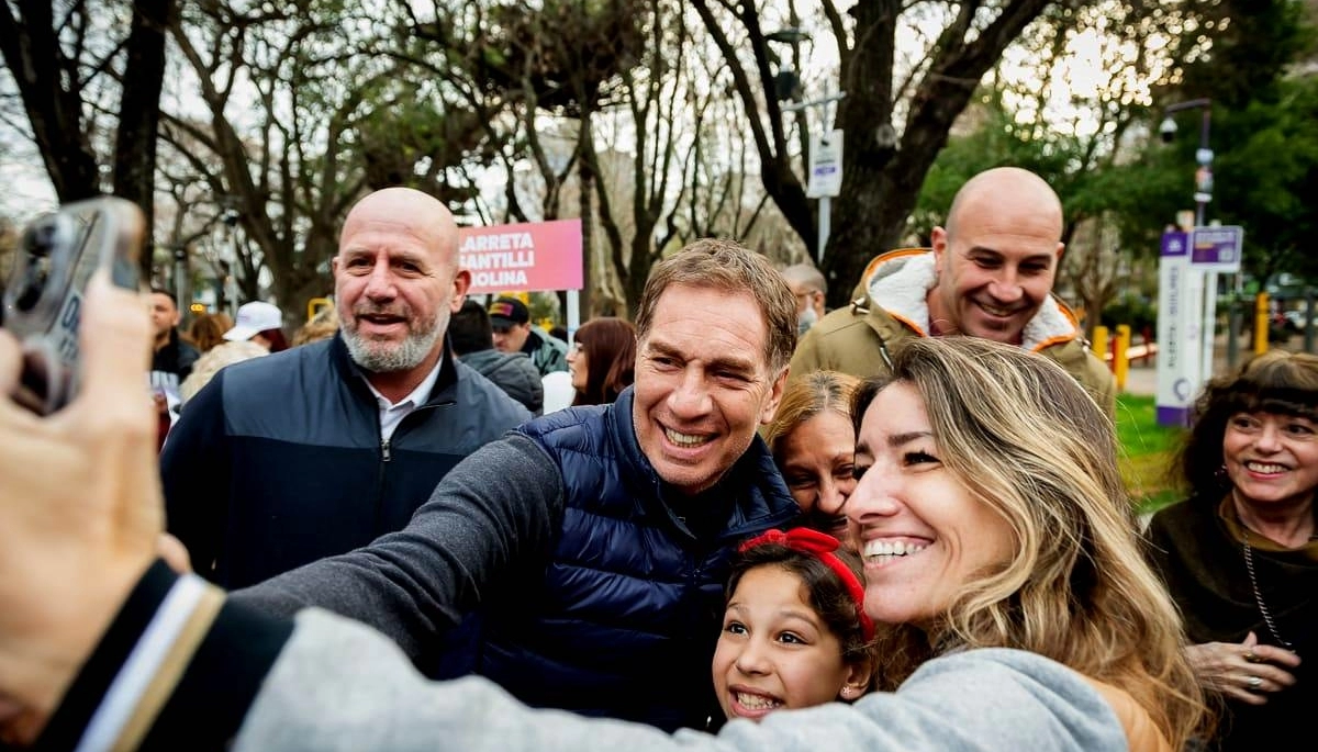 Con críticas a La Cámpora, Santilli desembarcó en Quilmes y apoyó la vuelta de Martiniano Molina