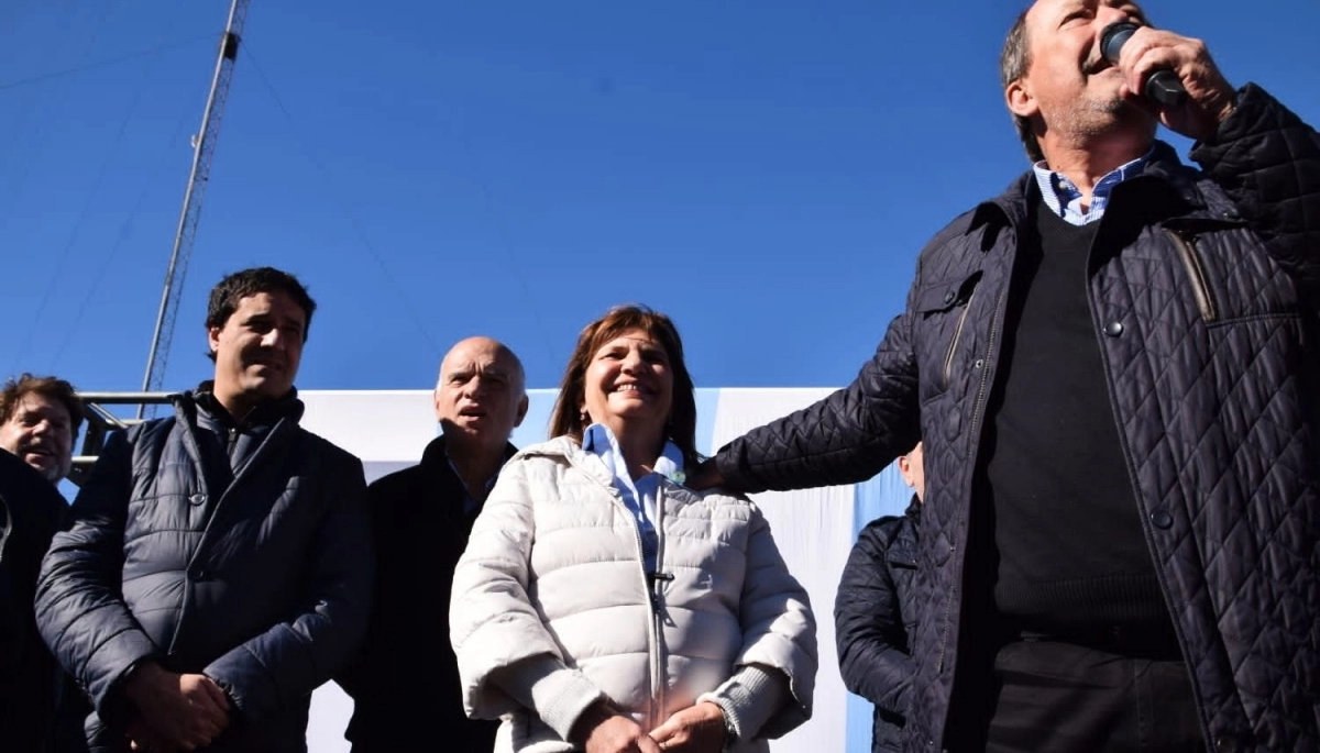 De la mano de Abad, Bullrich mostró el apoyo de Sanz en acto en Mar del Plata